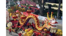 El desfile de las Rosas llena de color, tradiciones y alegría Pasadena, California