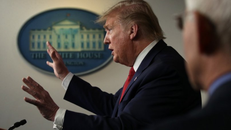 Trump intenta prohibir la migración legal por la pandemia de Covid