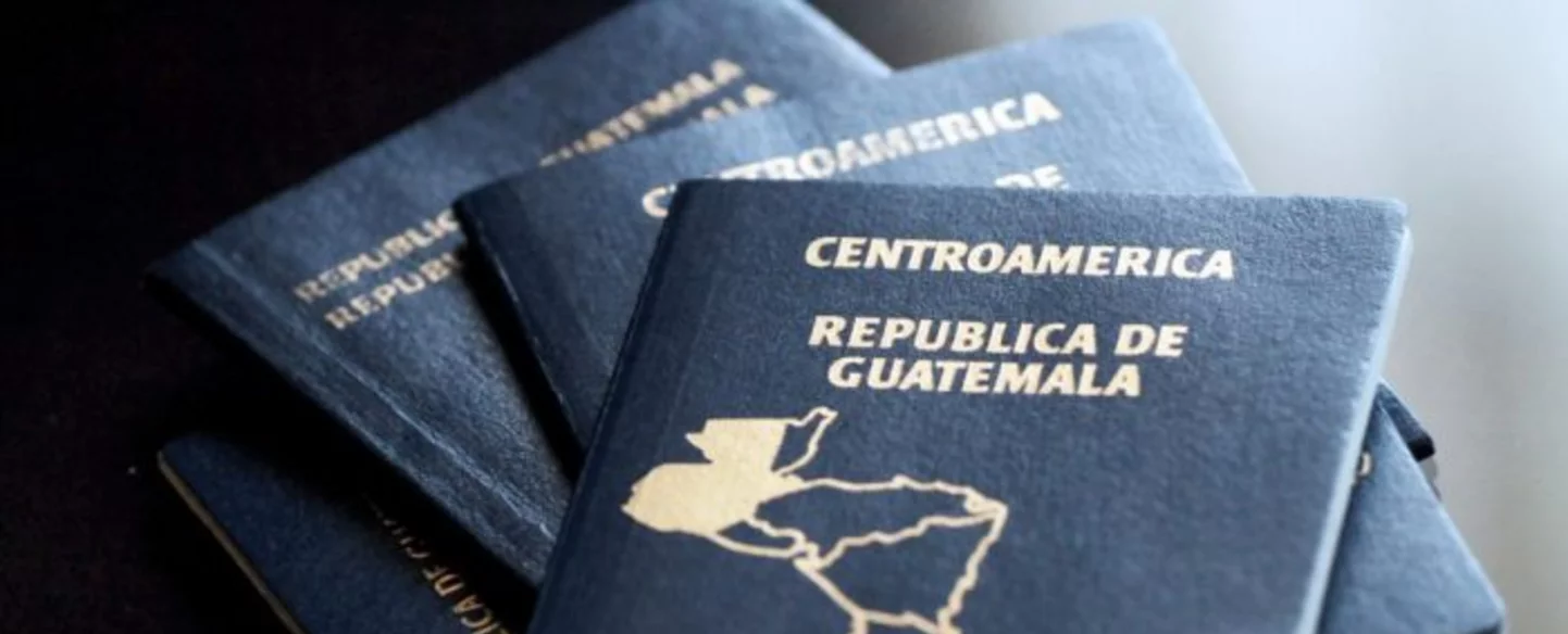 Migrante guatemalteco en Nueva Jersey lleva un año intentando sacar pasaporte