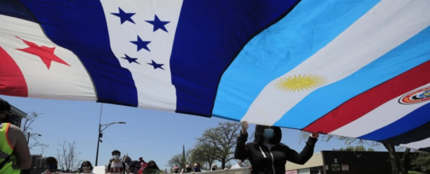 Inmigrantes reclaman ciudadanía a Biden