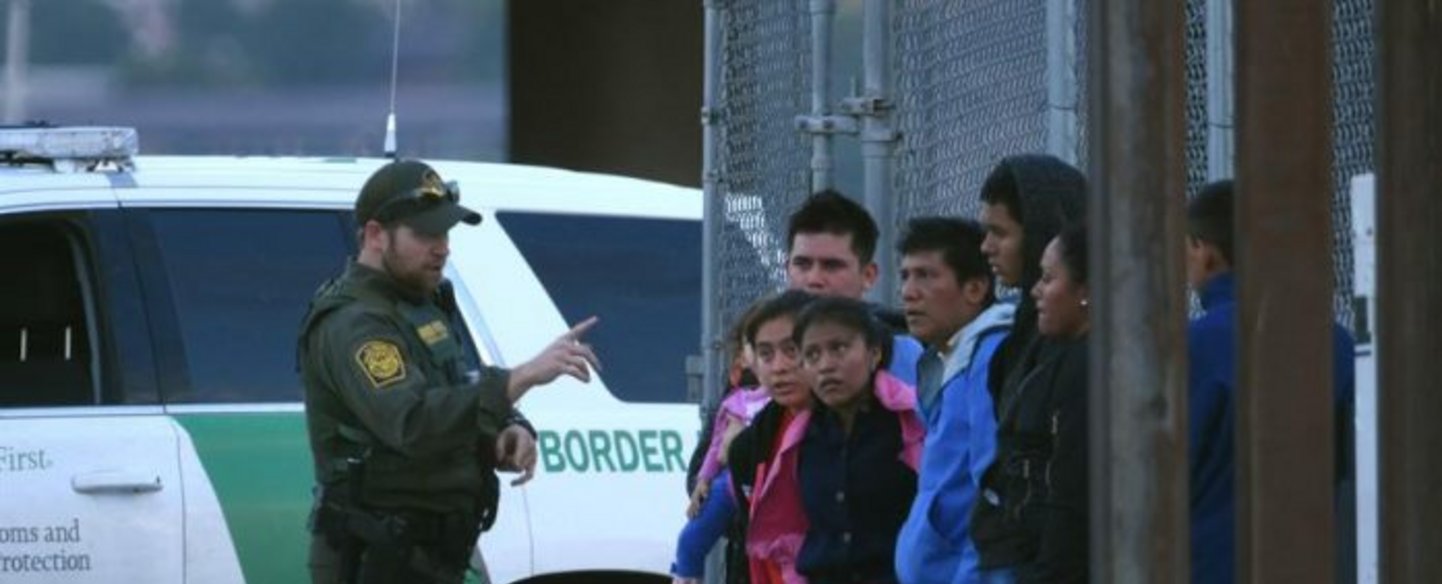Inmigrante demanda a Patrulla Fronteriza tras perder la vista al ser detenido Inmigrante demanda a Patrulla Fronteriza tras perder la vista al ser detenido