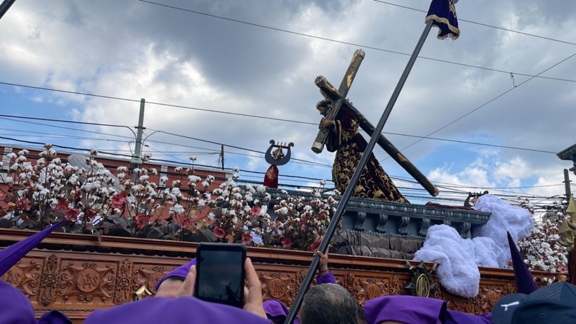 Lunes Santo en Guatemala | Procesión del Nazareno de las Tres Potencias
