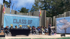 Estudiante guatemalteco se gradúa como uno de los mejores de su escuela en EEUU