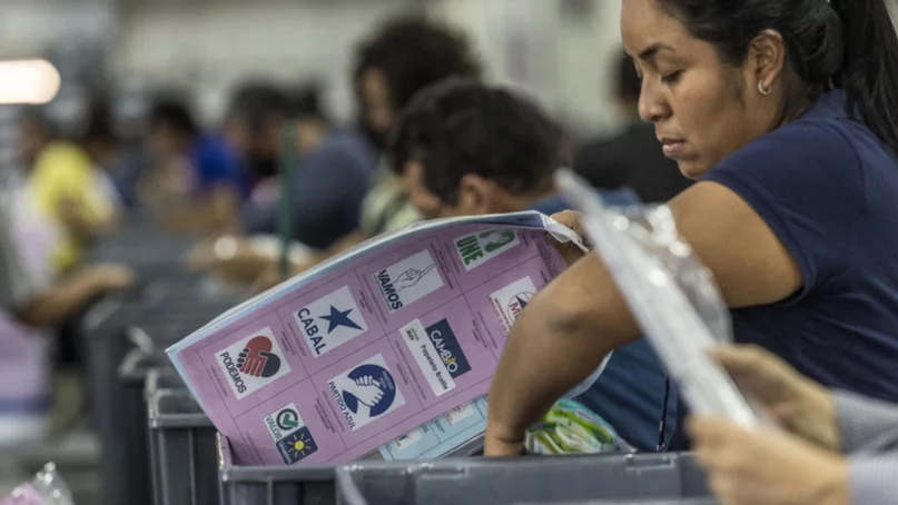 ¿Sabes dónde votar para la segunda vuelta si vives en EEUU?