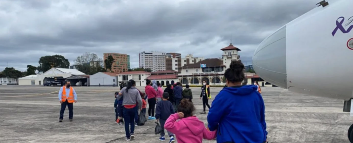 ¿Qué pasa si repruebo el examen de ciudadanía de Estados Unidos?