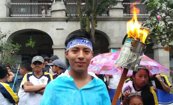 ¡Así se vivió el desfile del 15 de septiembre en Guatemala!