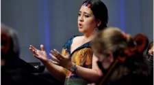 Adriana González, la soprano guatemalteca que ha triunfado en EEUU y Europa